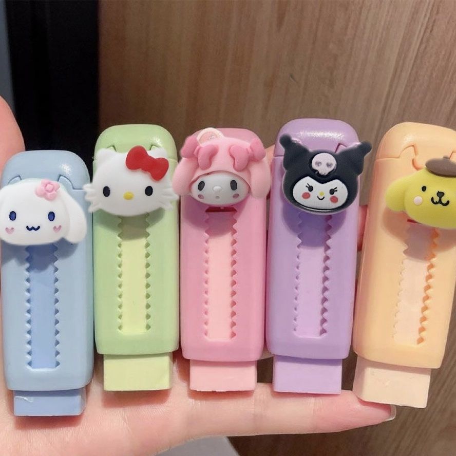 Cartoon Retractable Eraser Kaw - Kawaii Tech Accessories recension och pris